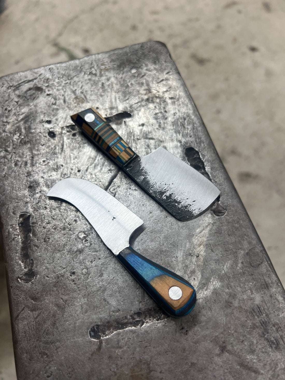 What Actually Happens During a Real Knife Making Workshop?